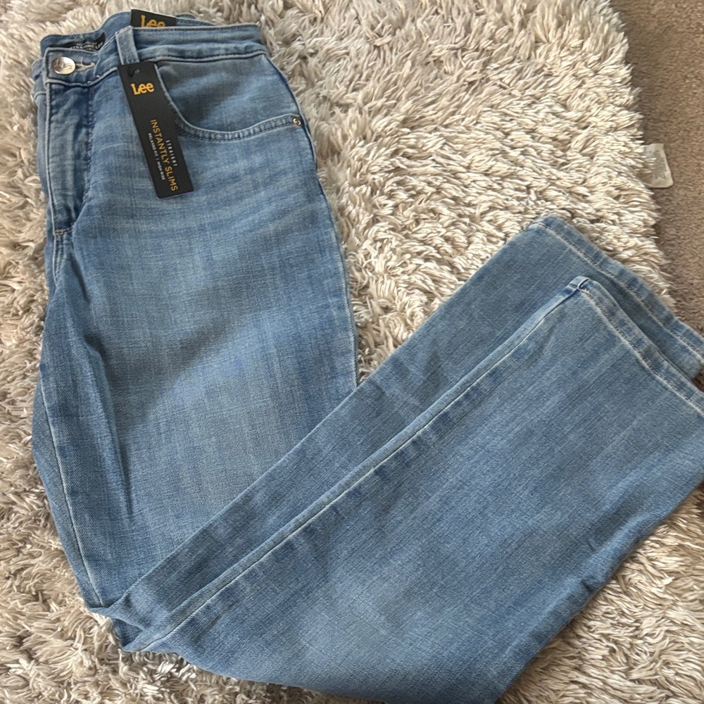 NWT size 6 Lee Brand Straight Leg Light Blue Jeans - Picture 7 of 7